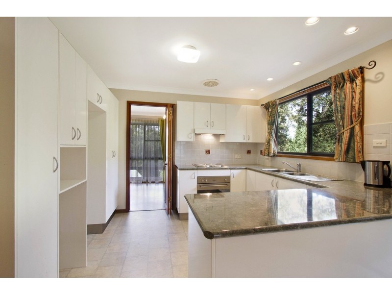 2 Frederick Place, Kurrajong Heights NSW 2758
