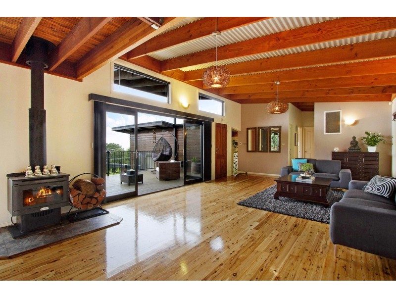 8 Rain Ridge Road, Kurrajong Heights NSW 2758