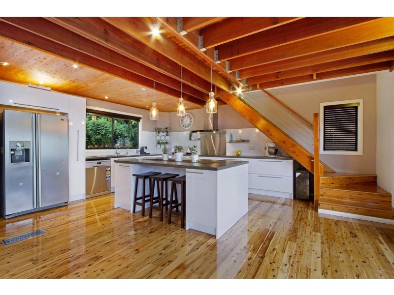 8 Rain Ridge Road, Kurrajong Heights NSW 2758