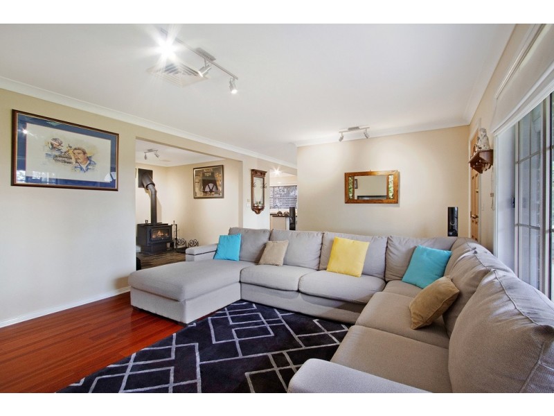 27 Bellbird Crescent, Bowen Mountain NSW 2753