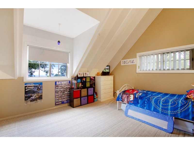 27 Bellbird Crescent, Bowen Mountain NSW 2753