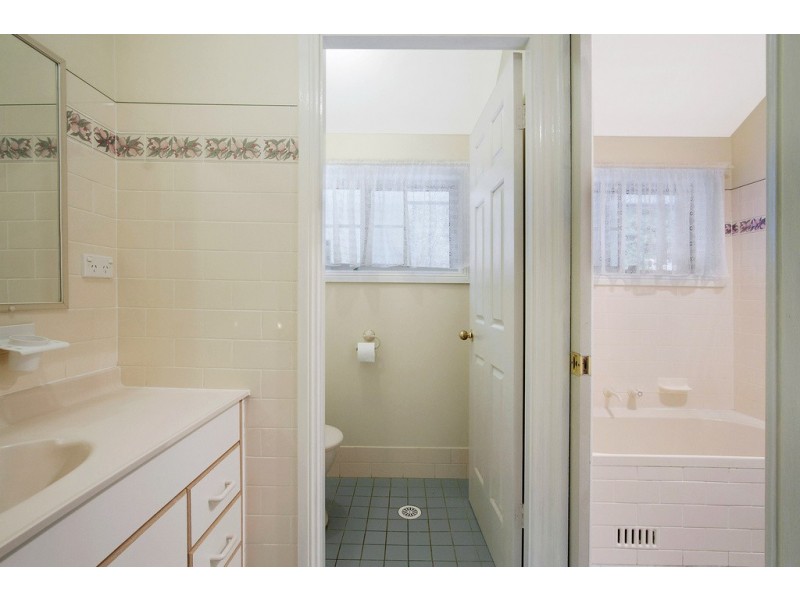 27 Bellbird Crescent, Bowen Mountain NSW 2753