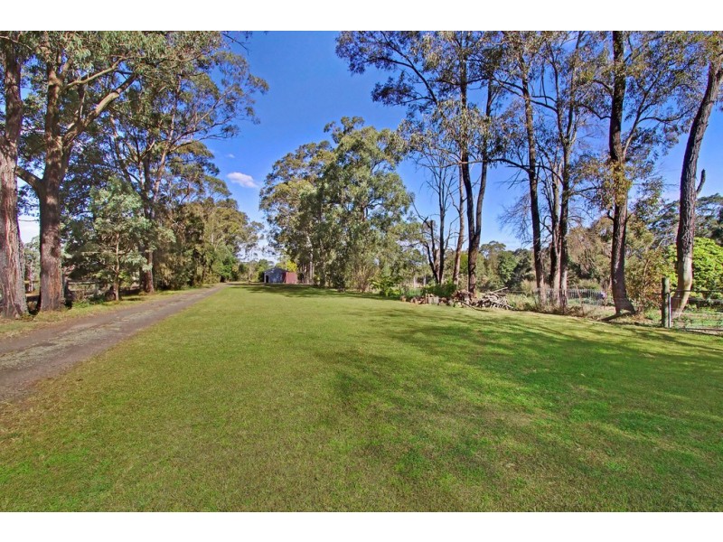 328 Blaxlands Ridge Road, Kurrajong NSW 2758