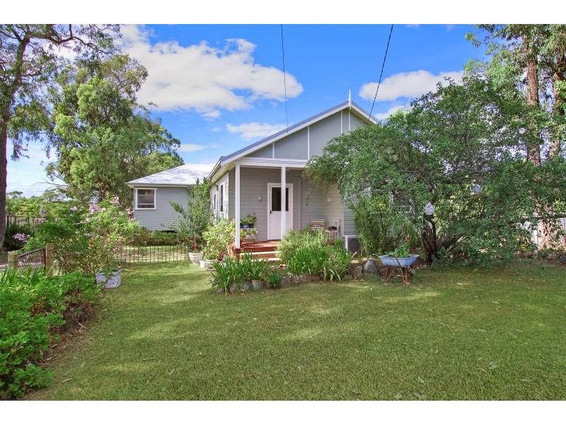 328 Blaxlands Ridge Road, Kurrajong NSW 2758