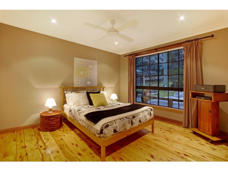 335 Lieutenant Bowen Drive, Bowen Mountain NSW 2753