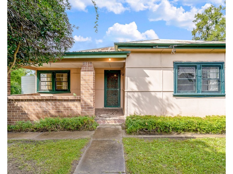 818 East Kurrajong Road, East Kurrajong NSW 2758