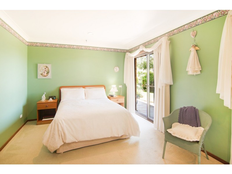 20 Warks Hill Road, Kurrajong Heights NSW 2758