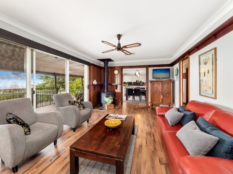 1 Rain Ridge Road, Kurrajong Heights NSW 2758