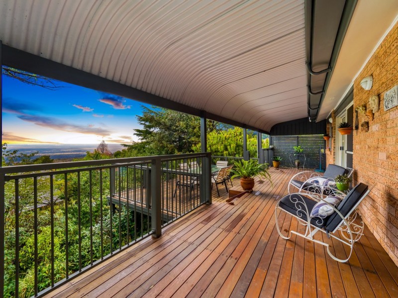 1 Rain Ridge Road, Kurrajong Heights NSW 2758
