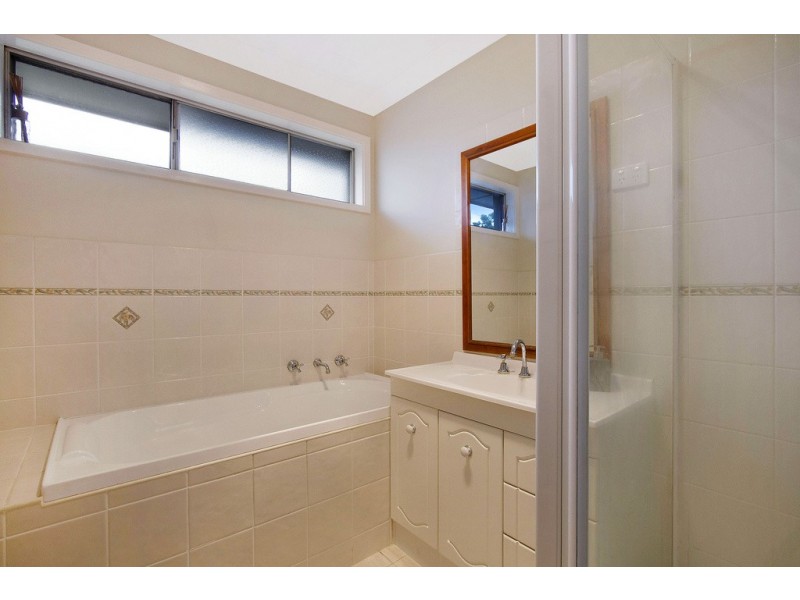 2 Panorama Crescent, Freemans Reach NSW 2756