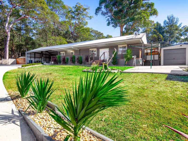 220 Lieutenant Bowen Drive, Bowen Mountain NSW 2753