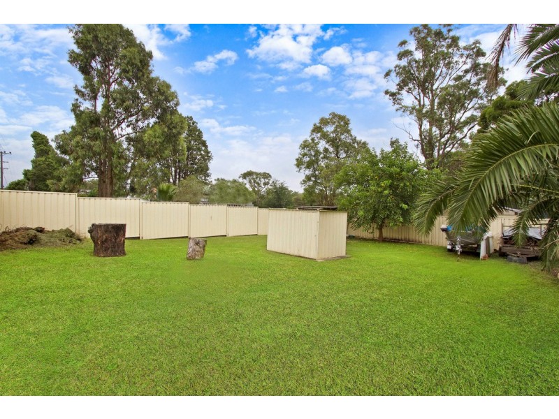 1 Warrina Place, Londonderry NSW 2753