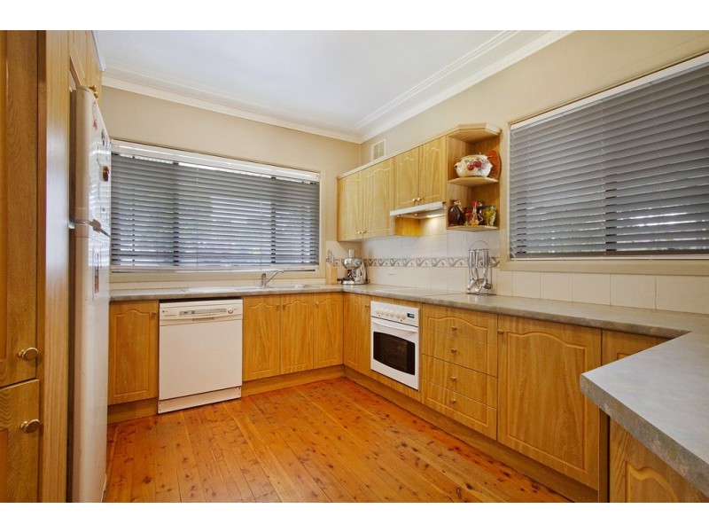 1 Warrina Place, Londonderry NSW 2753