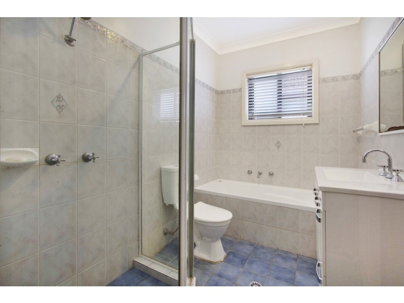 1 Warrina Place, Londonderry NSW 2753