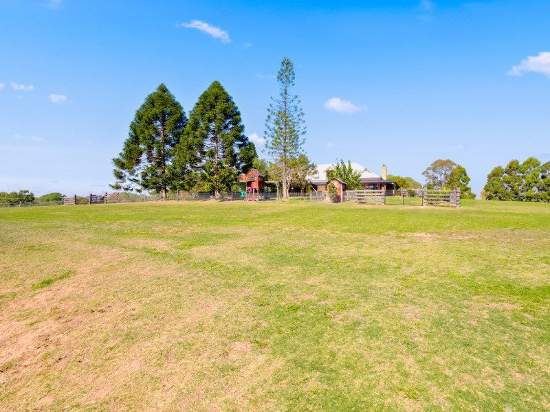 253 Blaxlands Ridge Road, Kurrajong NSW 2758