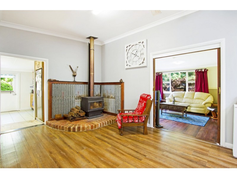 102 Old Bells Line of Road, Kurrajong NSW 2758