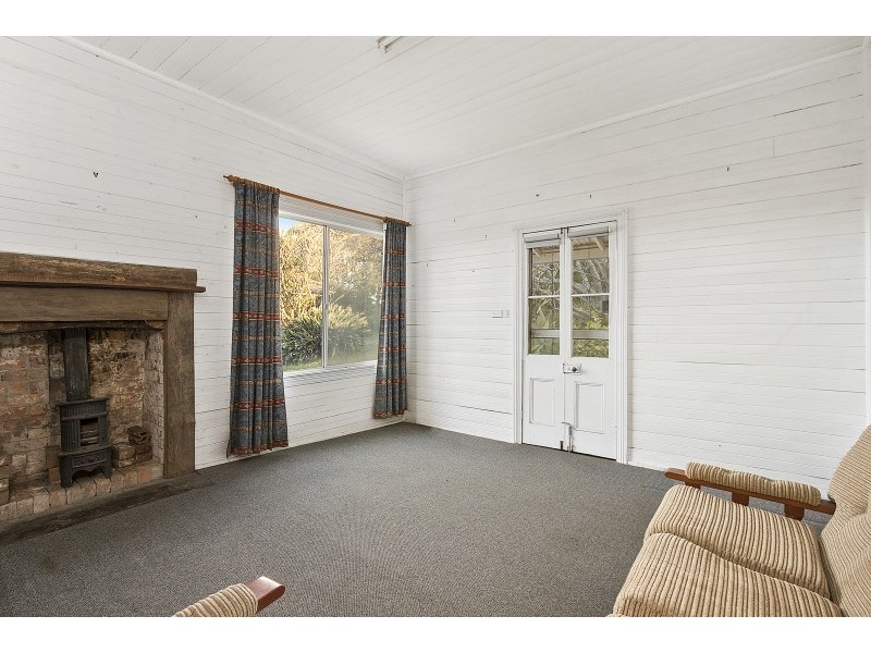 856 Bells Line of Road, Kurrajong Hills NSW 2758