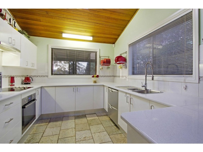 18 Woodburn Rd, Kurrajong NSW 2758
