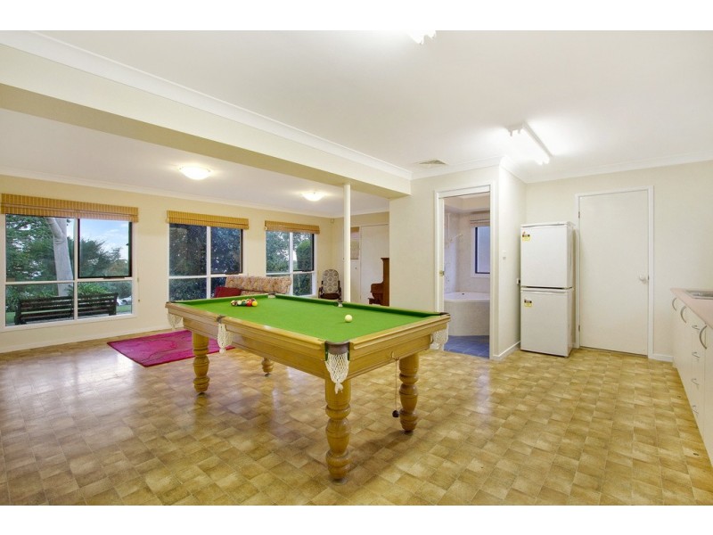 13 Pecks Road, Kurrajong Heights NSW 2758