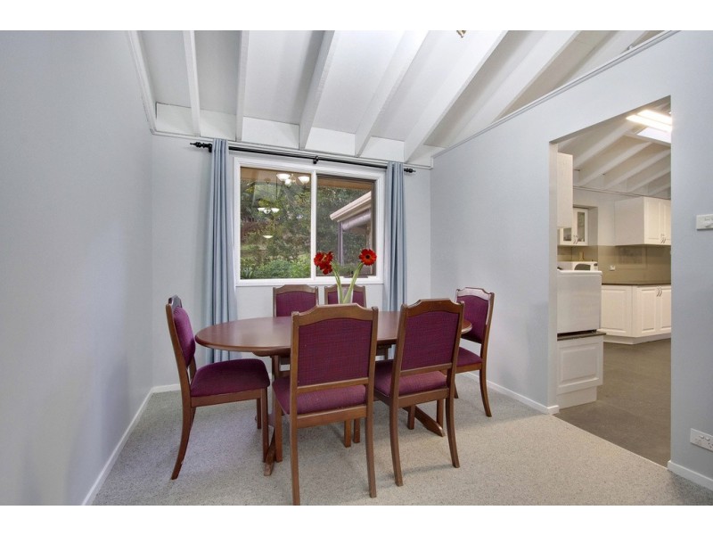 13 Pecks Road, Kurrajong Heights NSW 2758