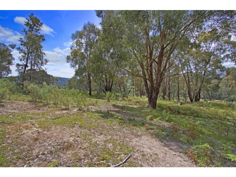 5 Hat Hill Lane, Meadow Flat NSW 2795