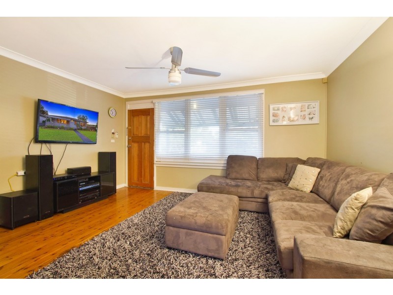 27 Luttrell Street, Richmond NSW 2753