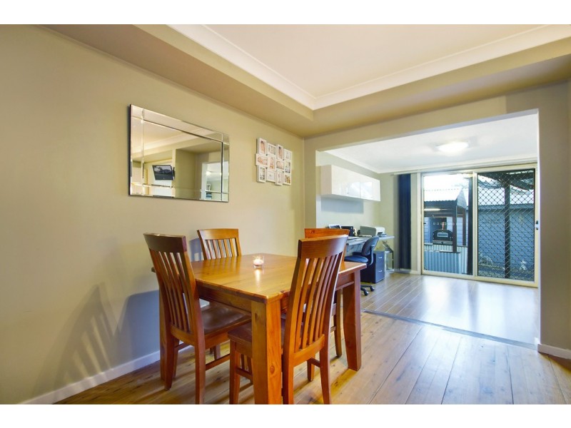 27 Luttrell Street, Richmond NSW 2753