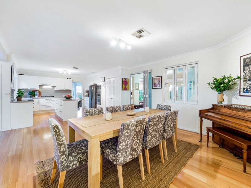 44 Pine Place, Grose Vale NSW 2753