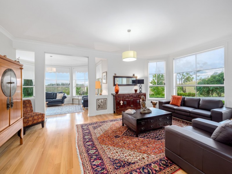 44 Pine Place, Grose Vale NSW 2753