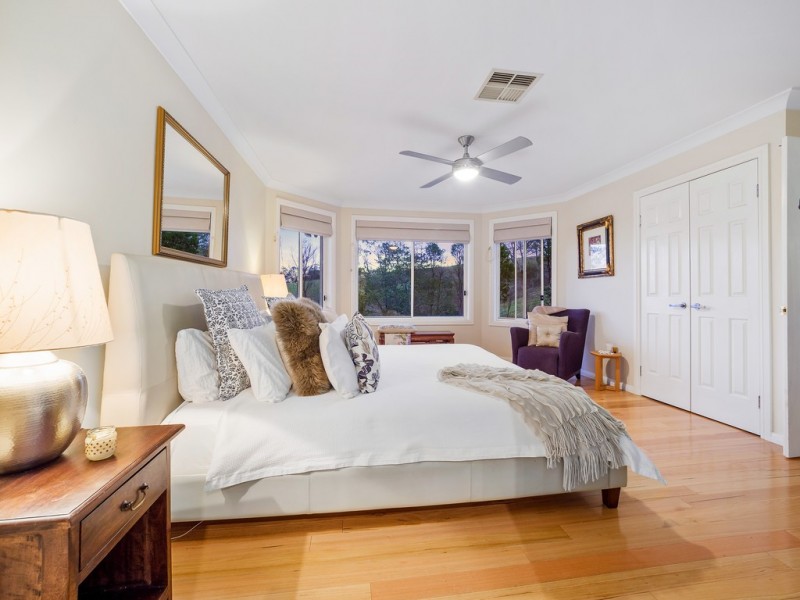 44 Pine Place, Grose Vale NSW 2753