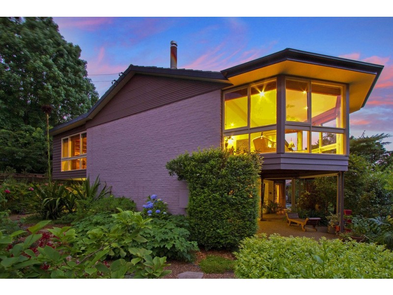 4 Warks Hill Road, Kurrajong Heights NSW 2758