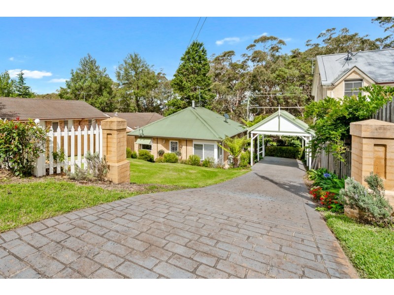 35 Burralow Road, Kurrajong Heights NSW 2758