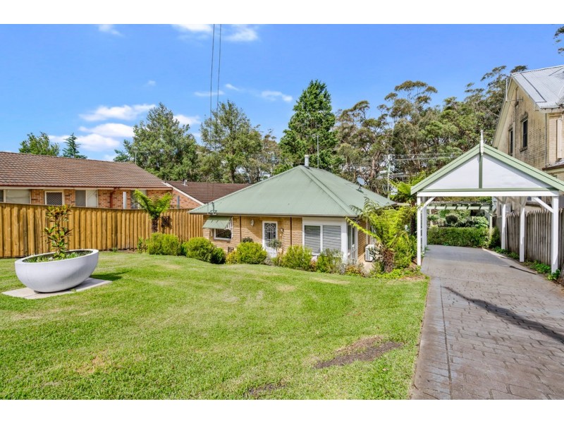 35 Burralow Road, Kurrajong Heights NSW 2758