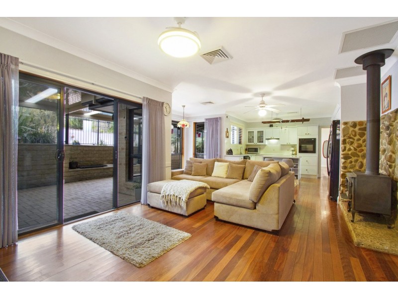 66 Bowen Mountain Rd, Bowen Mountain NSW 2753