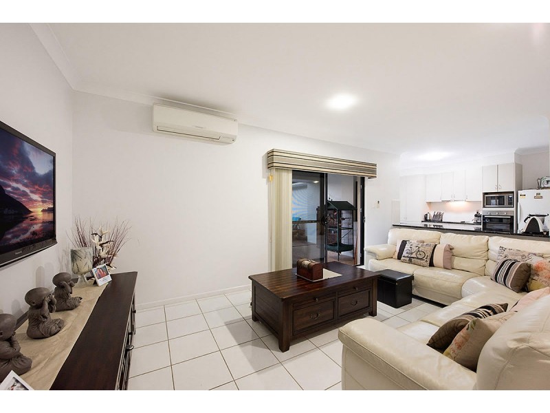 54 PETIGRAIN AVENUE, Palmwoods QLD 4555