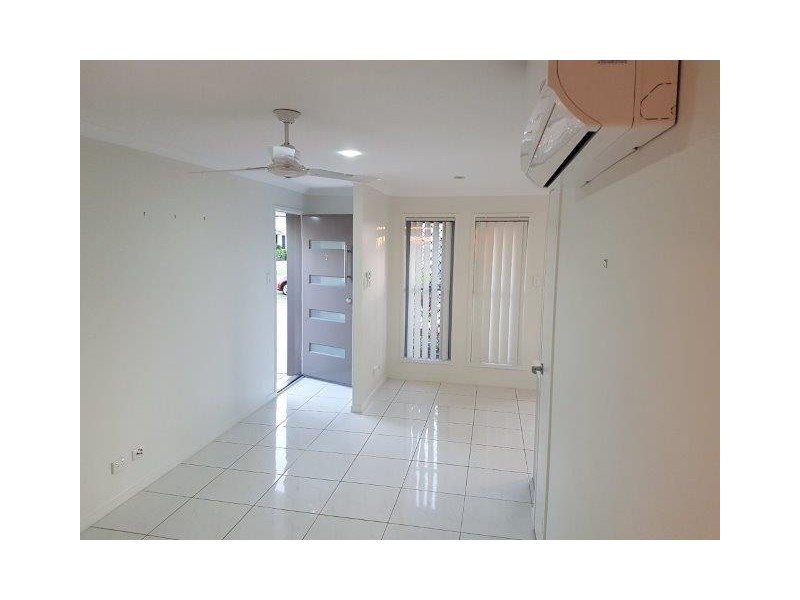 2/34 Haslewood Crescent, Meridan Plains QLD 4551