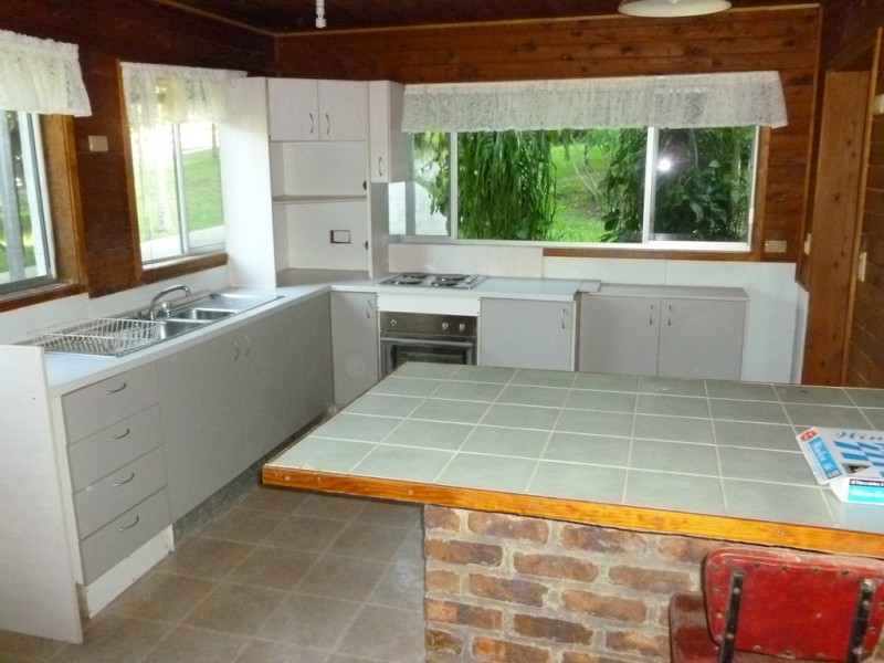 40 Country Road, Palmwoods QLD 4555