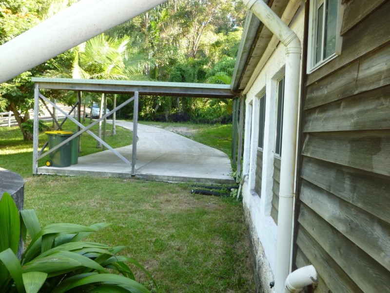 40 Country Road, Palmwoods QLD 4555