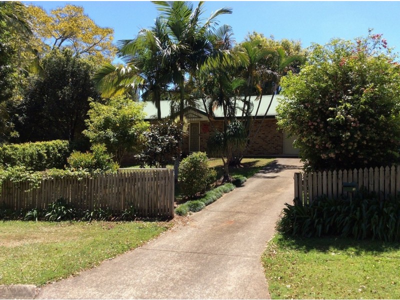 16 Camelia Court, Palmwoods QLD 4555