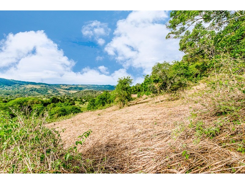 8-38 RAZORBACK ROAD, Hunchy QLD 4555