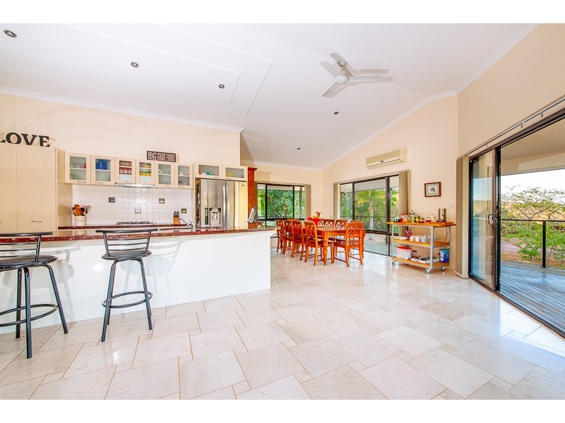 211 LOWER LANDERSHUTE ROAD, Landers Shoot QLD 4555