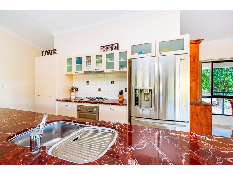 211 LOWER LANDERSHUTE ROAD, Landers Shoot QLD 4555