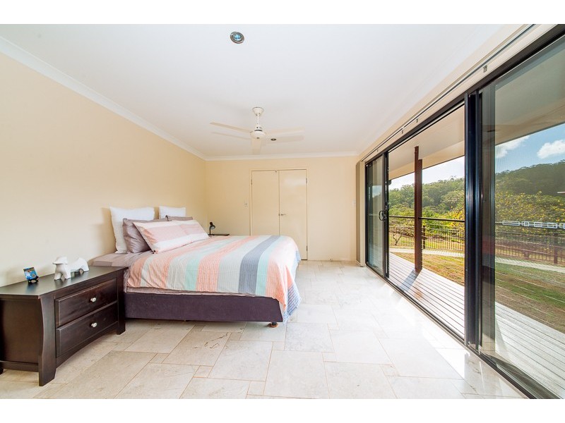 211 LOWER LANDERSHUTE ROAD, Landers Shoot QLD 4555
