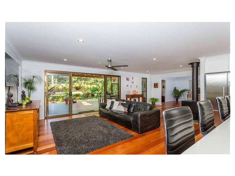 132 CREIGHTONS ROAD, Kulangoor QLD 4560
