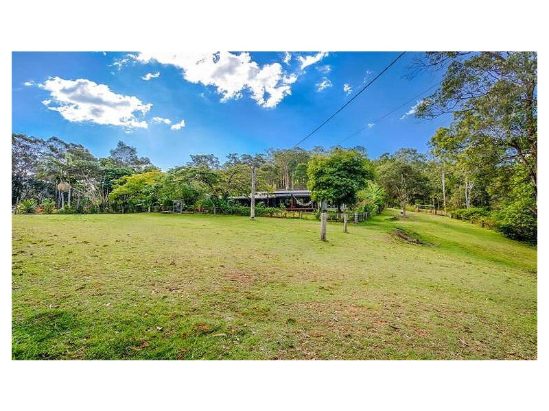 132 CREIGHTONS ROAD, Kulangoor QLD 4560
