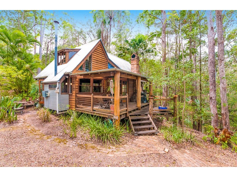 142 CITRUS ROAD, Landers Shoot QLD 4555