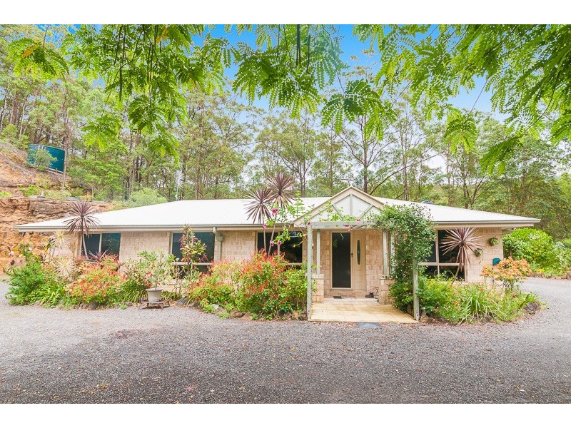 17 SKORPIL LANE, Landers Shoot QLD 4555