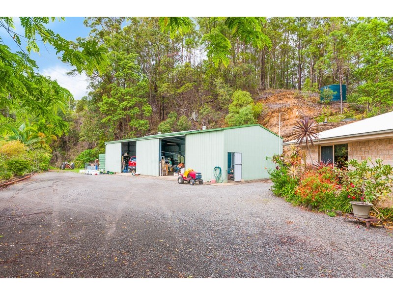 17 SKORPIL LANE, Landers Shoot QLD 4555