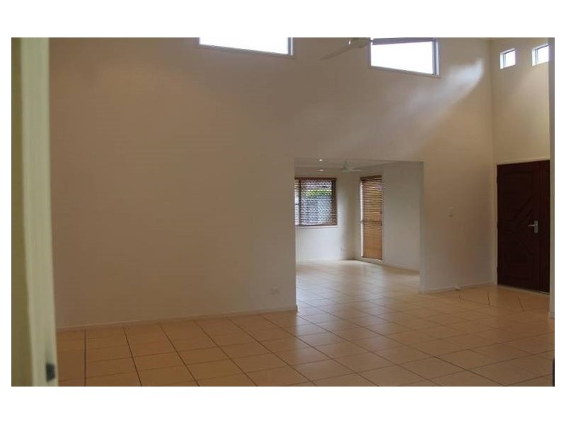 9 Flame Tree Court, Palmwoods QLD 4555