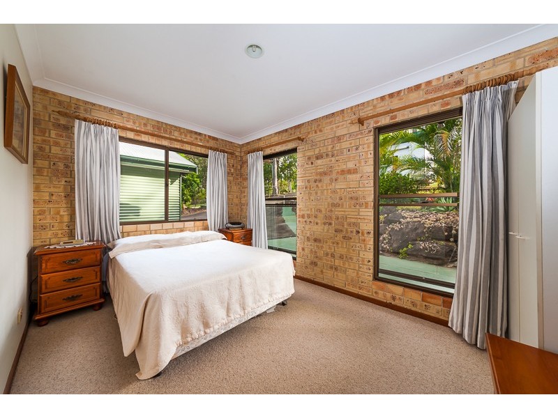 115 HUNCHY ROAD, Hunchy QLD 4555